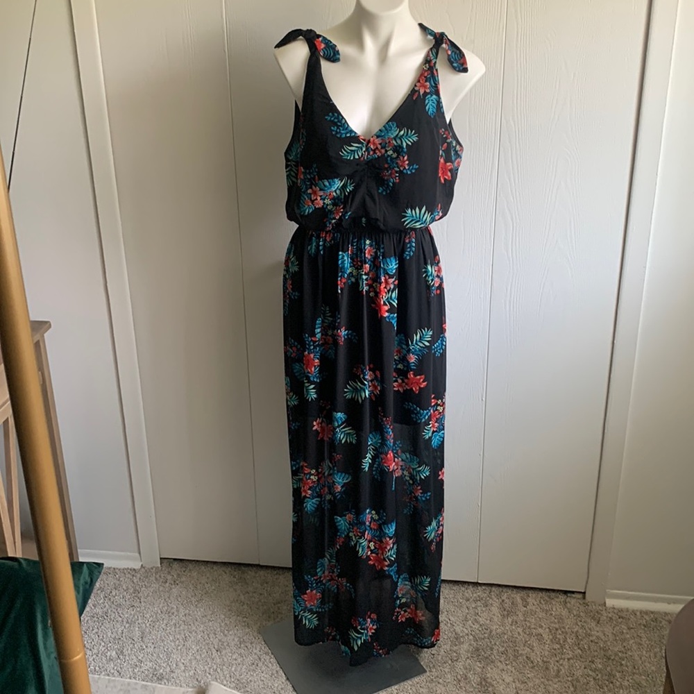 As U Wish maxi dress. Size large. Gently worn, looks new!